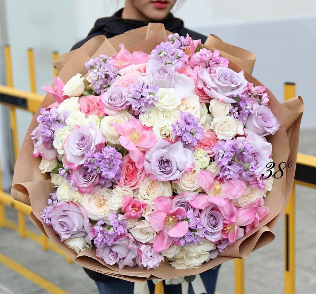 Cập nhật với hơn 67 ảnh tặng hoa siêu hot  Tin Học Vui