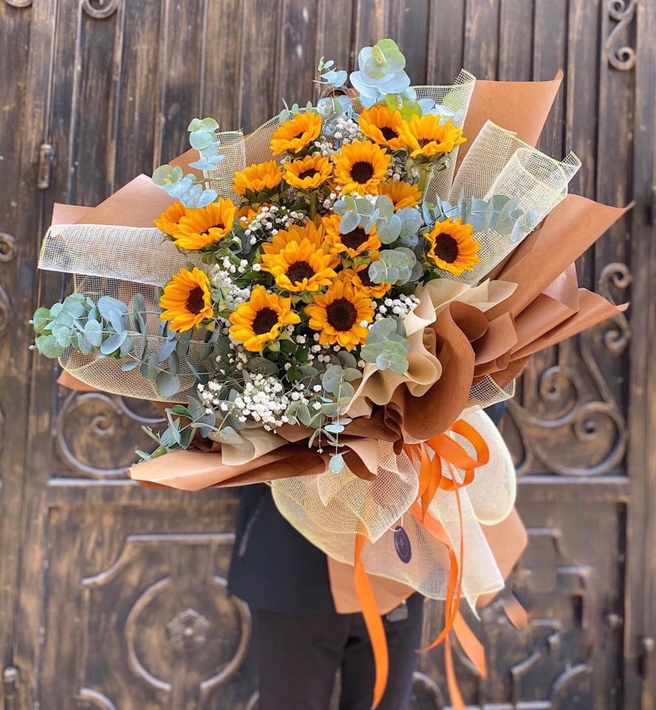 Viết gì trên thiệp chúc mừng khi tặng hoa hoặc tặng quà  Hoa Decor