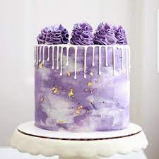Bánh kem sinh nhật màu tím ngon