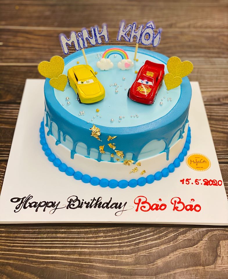 Bánh kem sinh nhật Xe Ô Tô - Tiệm bánh MiaCake Đà Nẵng