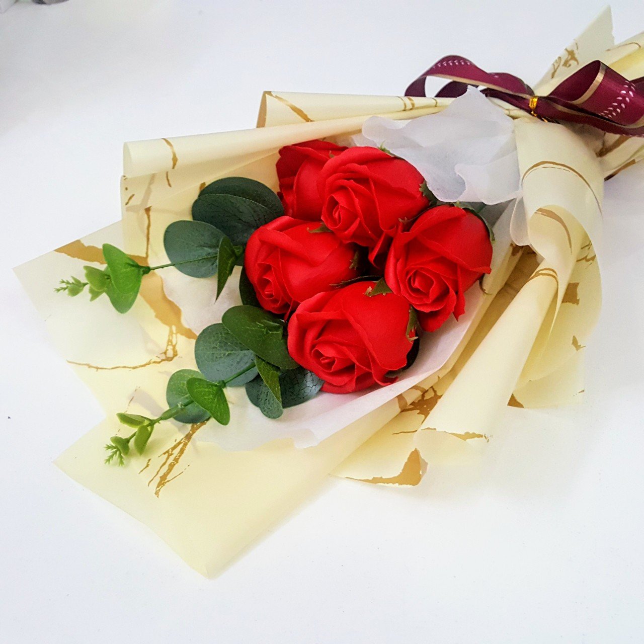 Bó hoa hồng 5 bông giá rẻ
